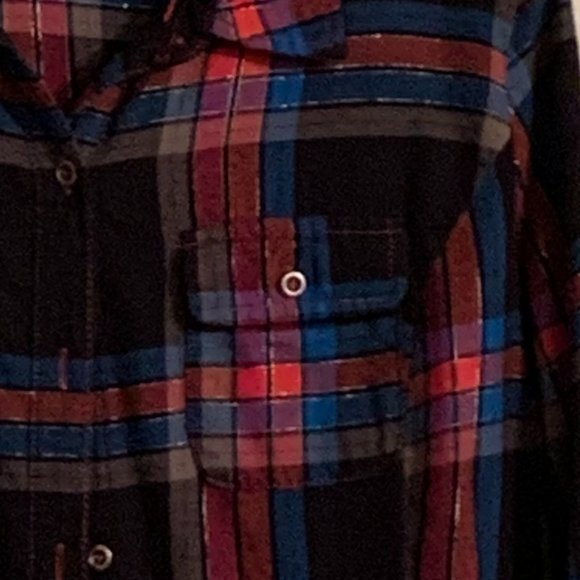 Maurices Large Roll-Tab Sleeve Button Up Shirt - Picture 8 of 13